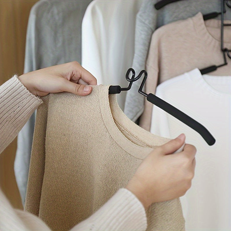 Multi-Layered Hangers