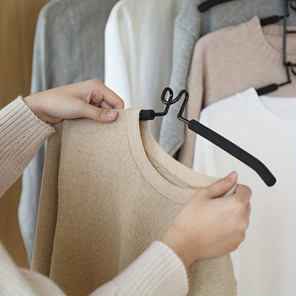 Multi-Layered Hangers